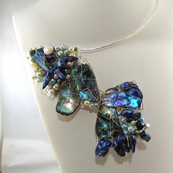 Wrap Around Design 'Fish' of Paua Shell, Cultured Freshwater Pearls on ...