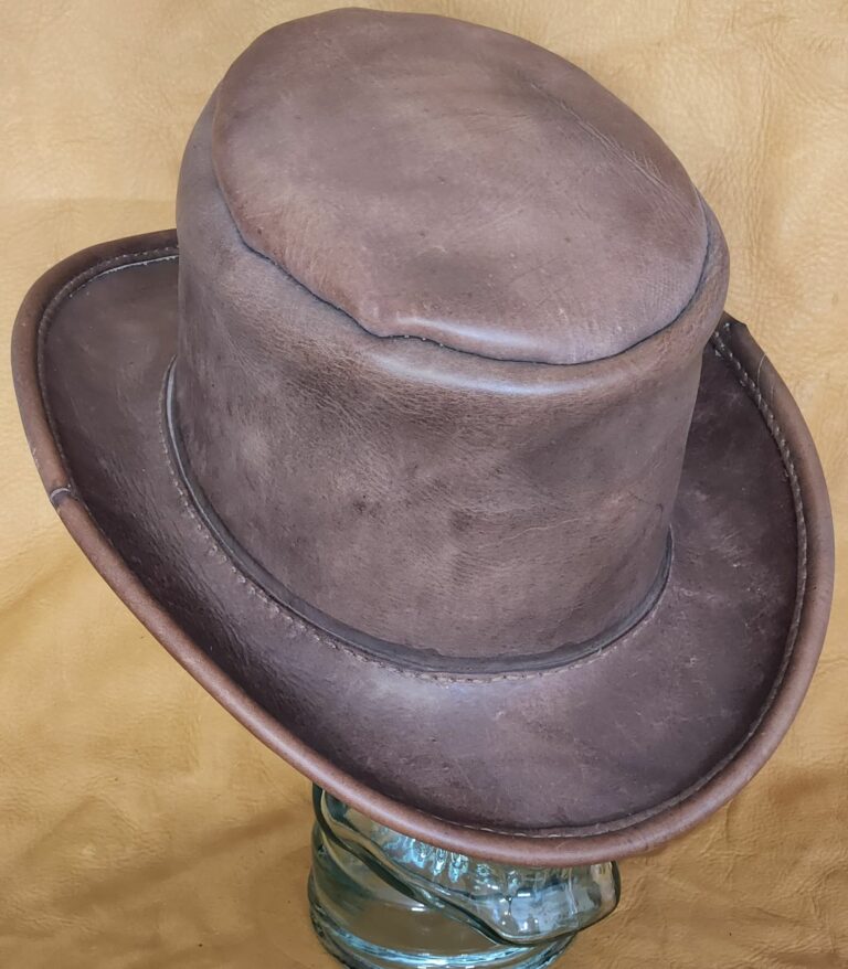 top hat 1