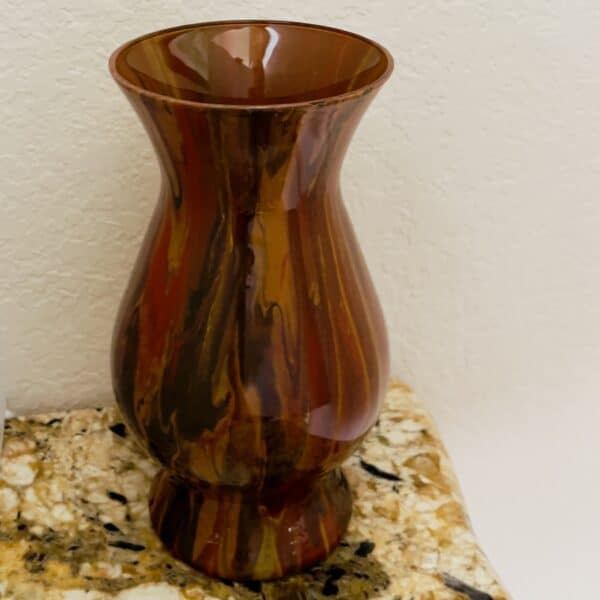 image of fluid art vase