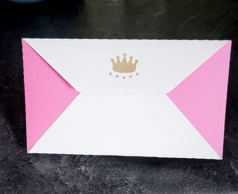 8 Pink White