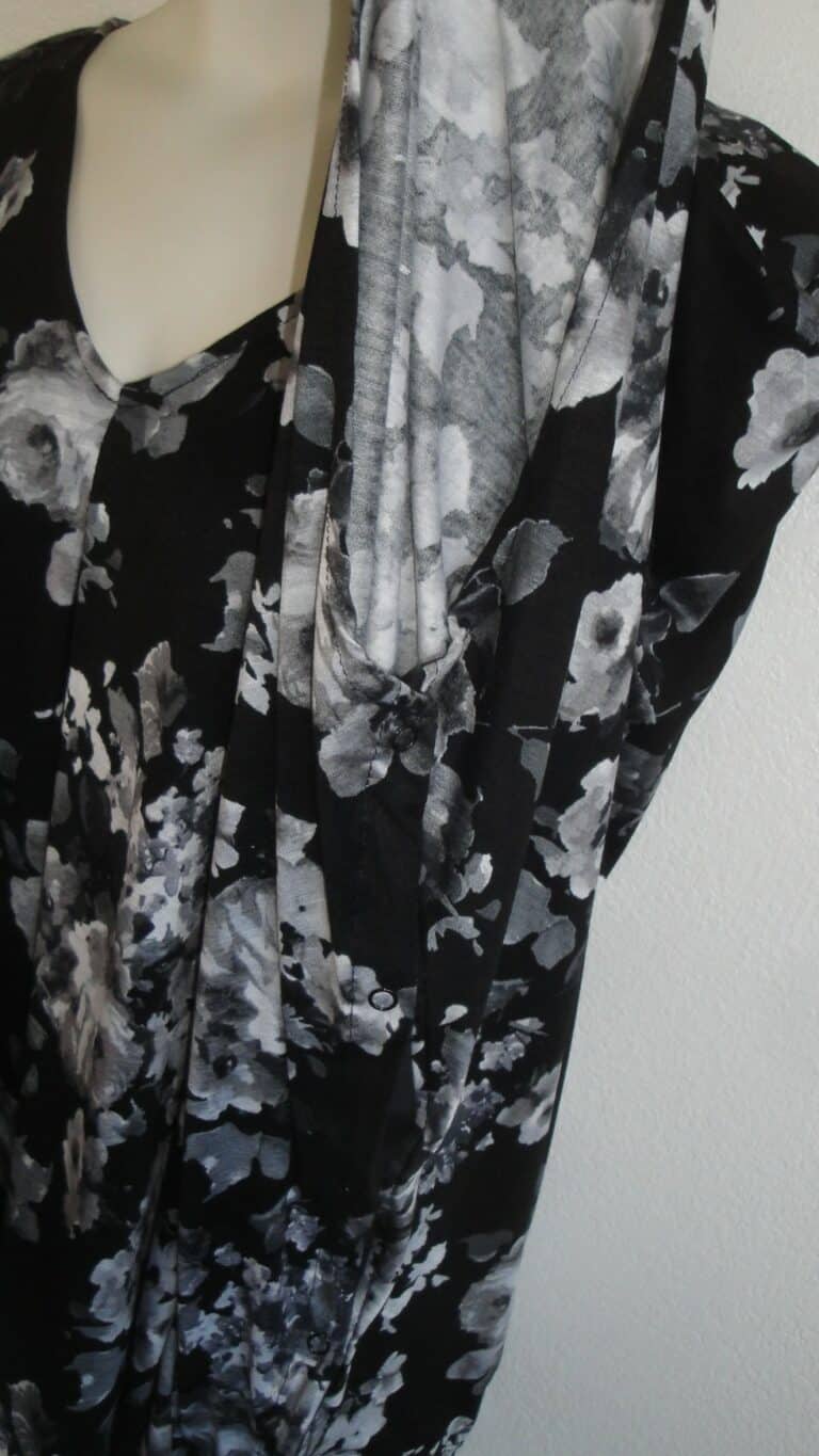 Black gray floral sleeve