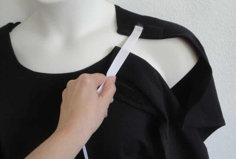 Black ribbon