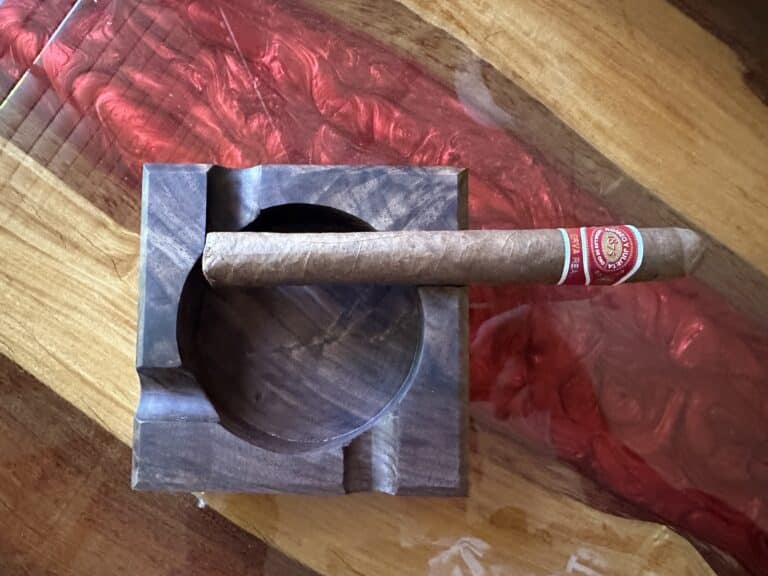 cigar ashtray