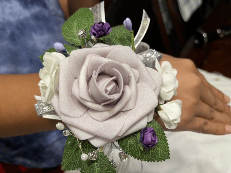 ALONZO CORSAGE 2 2023