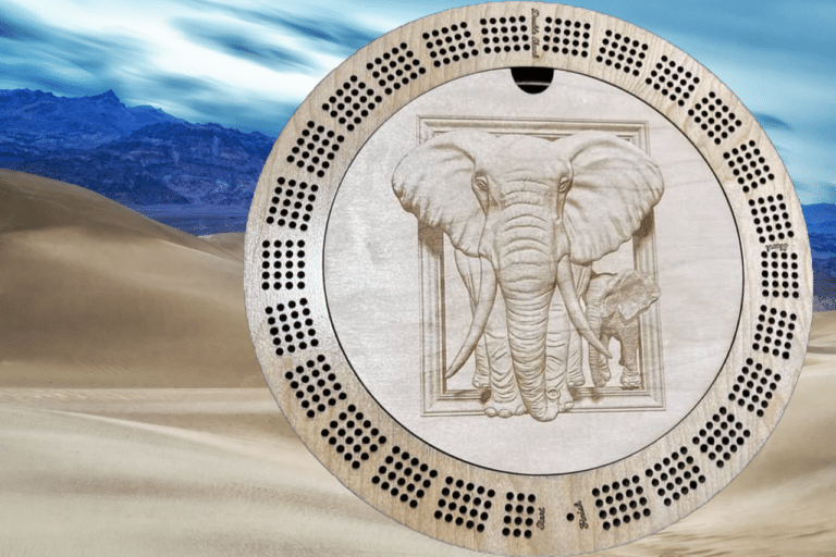 3D Elephant board with lid and storage