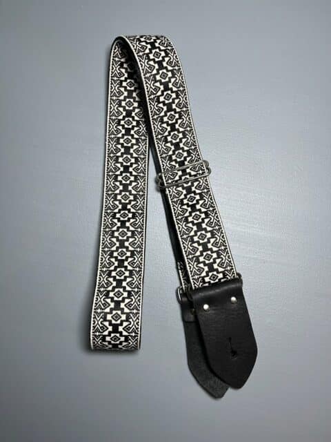 Guitar Strap BW Geo rotated