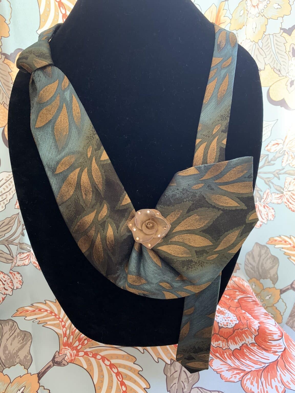 necktie necklaces