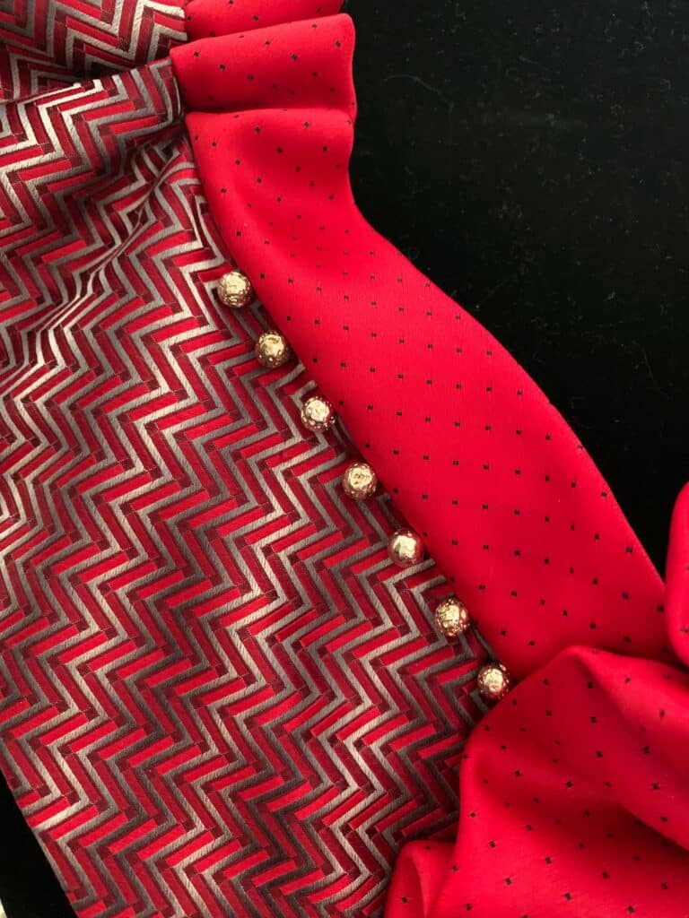 close up 1 double red