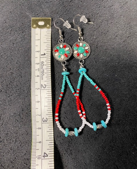 Earrings turq red white with link and silver bead pic 3