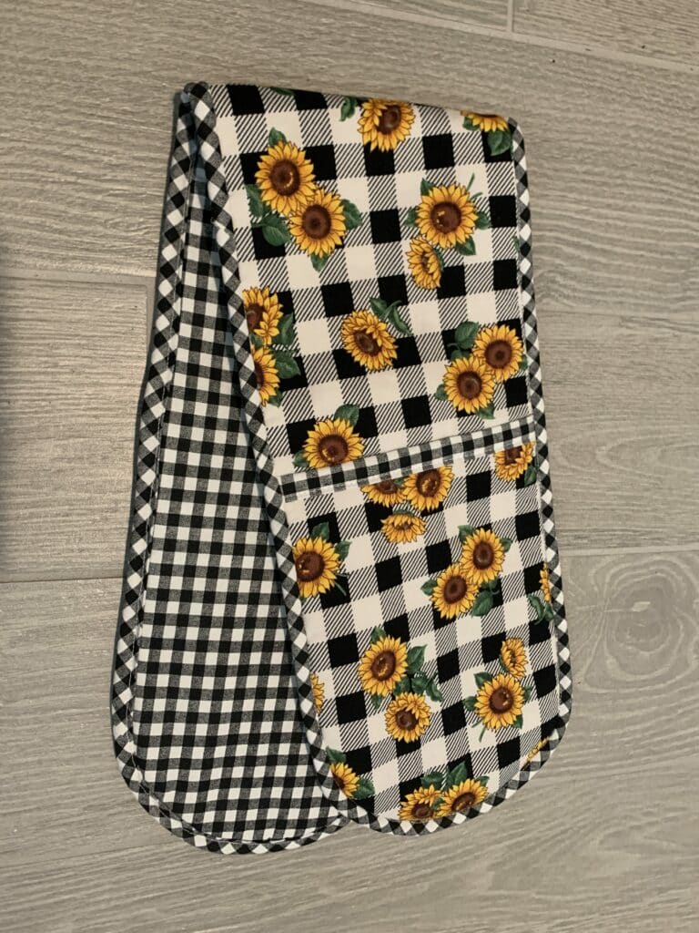 Double Oven Mitt
