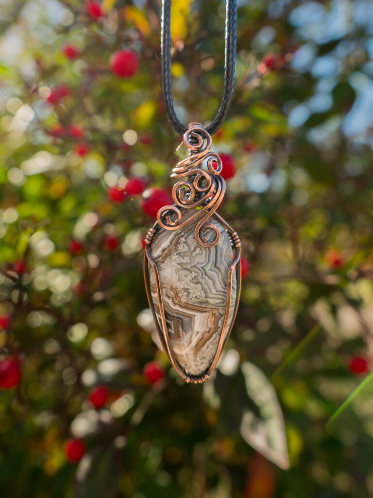Wire Wrapped Laguna Lace Agate Necklace