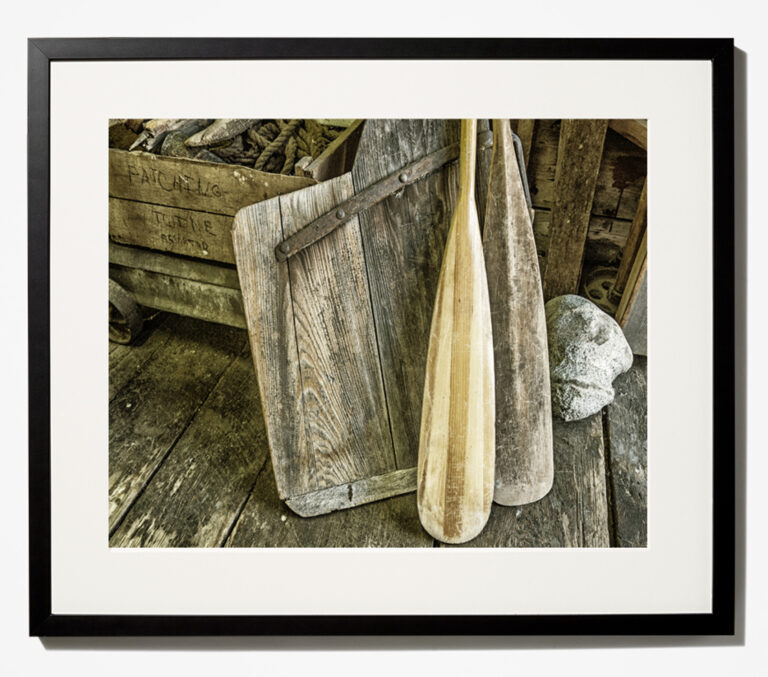 oars pair black frame