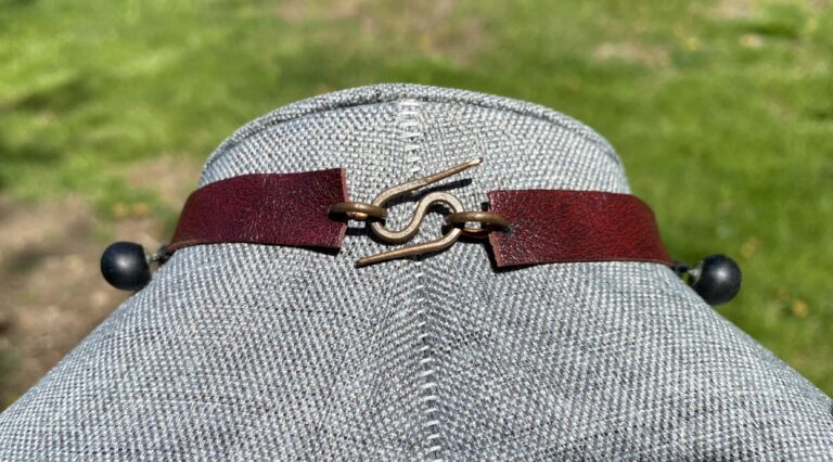 Di-Out Necklace clasp