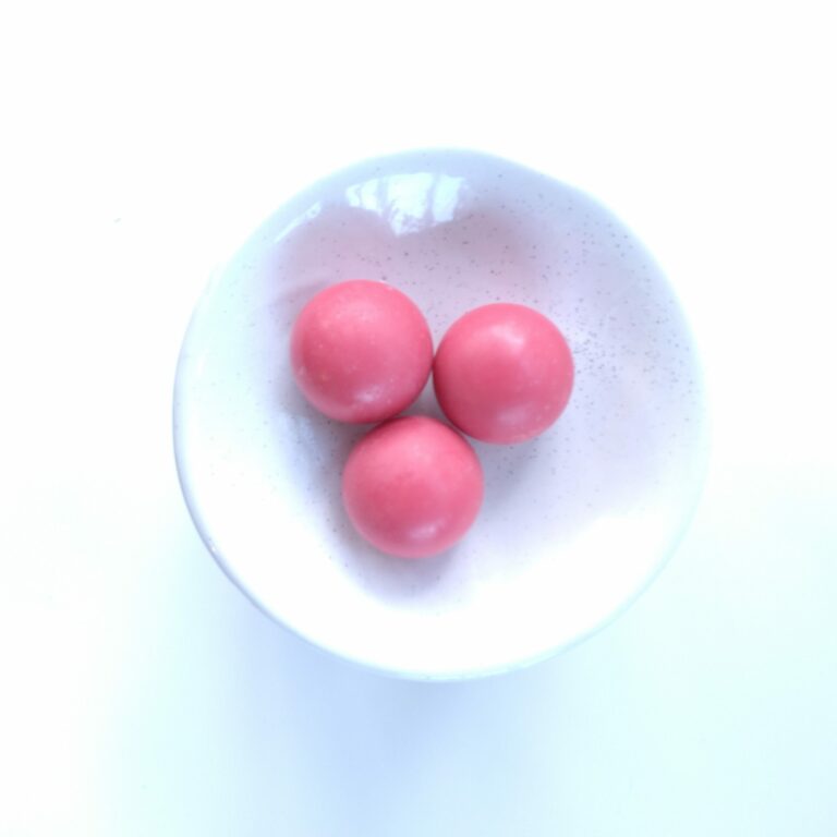 Sultry Strawberry Sweet Summer Strawberry wax melts @thesmellysacks 8