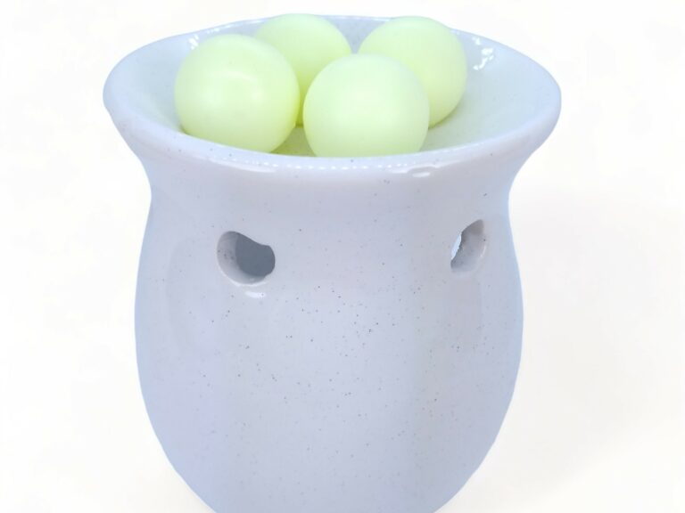 Wake Up Wake Up wax melts @thesmellysacks 4x3 1
