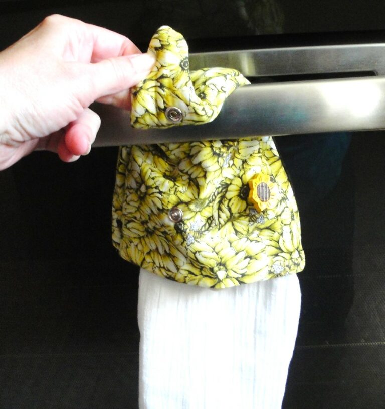 Gnome Kitchen Towel Holder in yellow sunflowers and bees snap