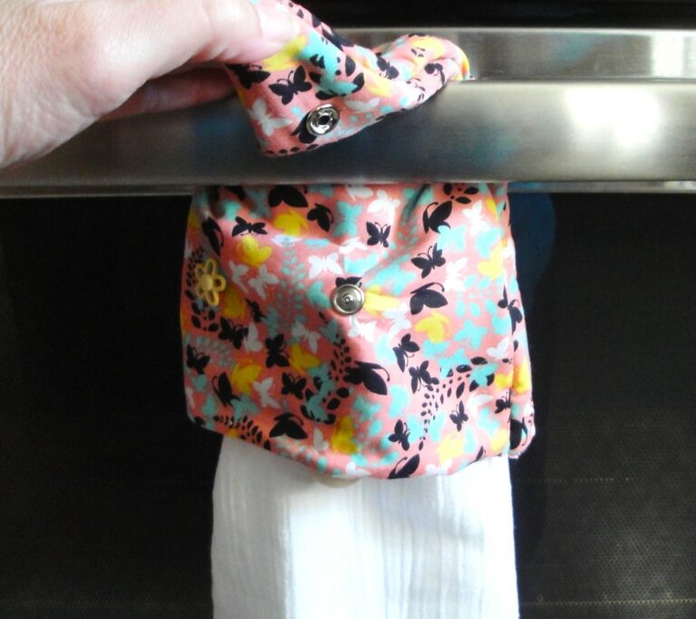 Gnome Kitchen Towel Holder Unsnapped- Coral Butterflies