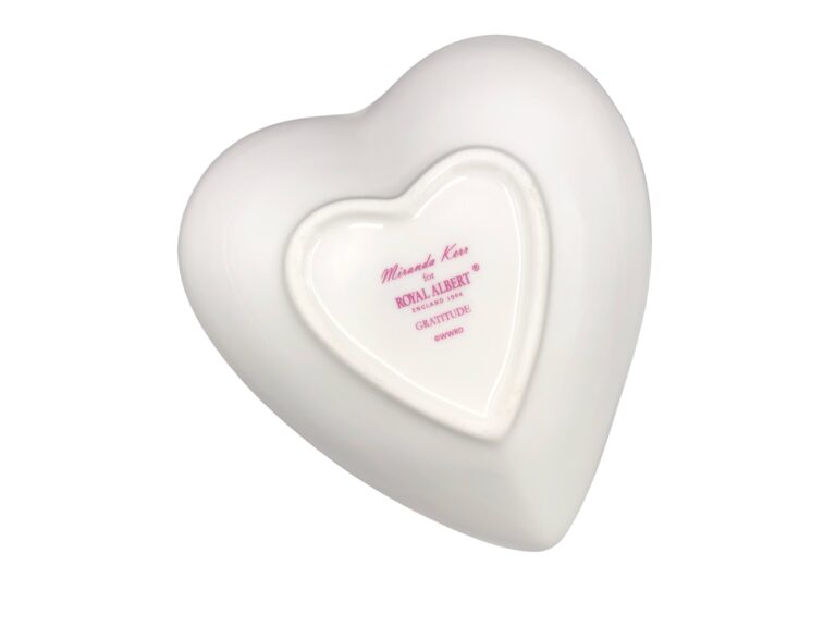 Dish Heart Trinket Royal Albert 51 Vintage La Vie Lane 4
