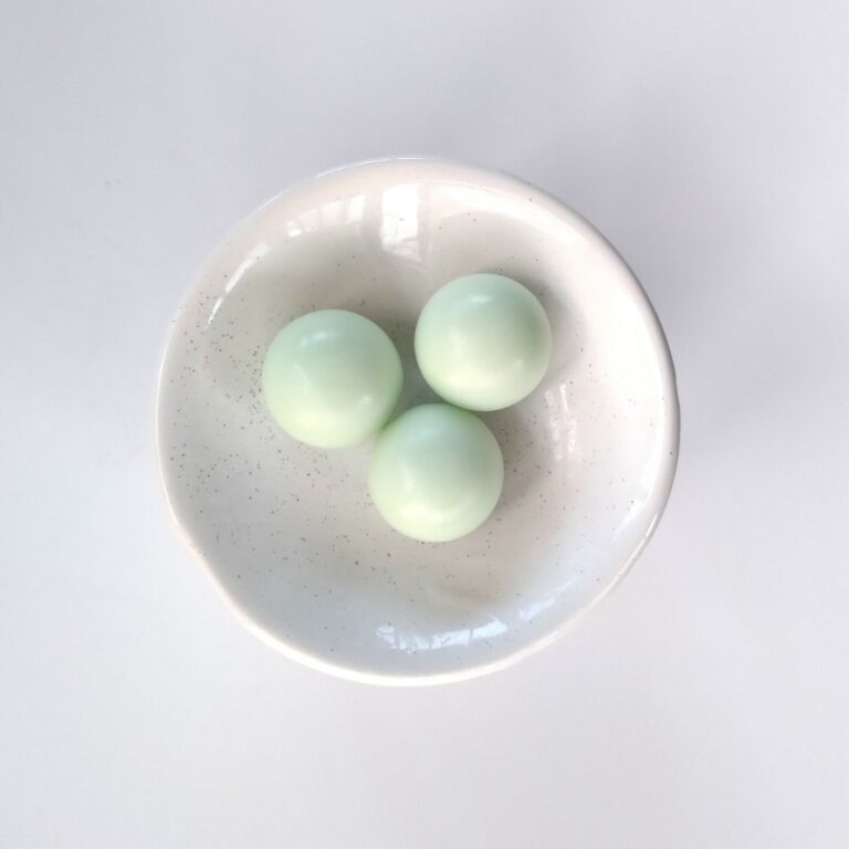 Forbidden Fruit wax melts @thesmellysacks 1