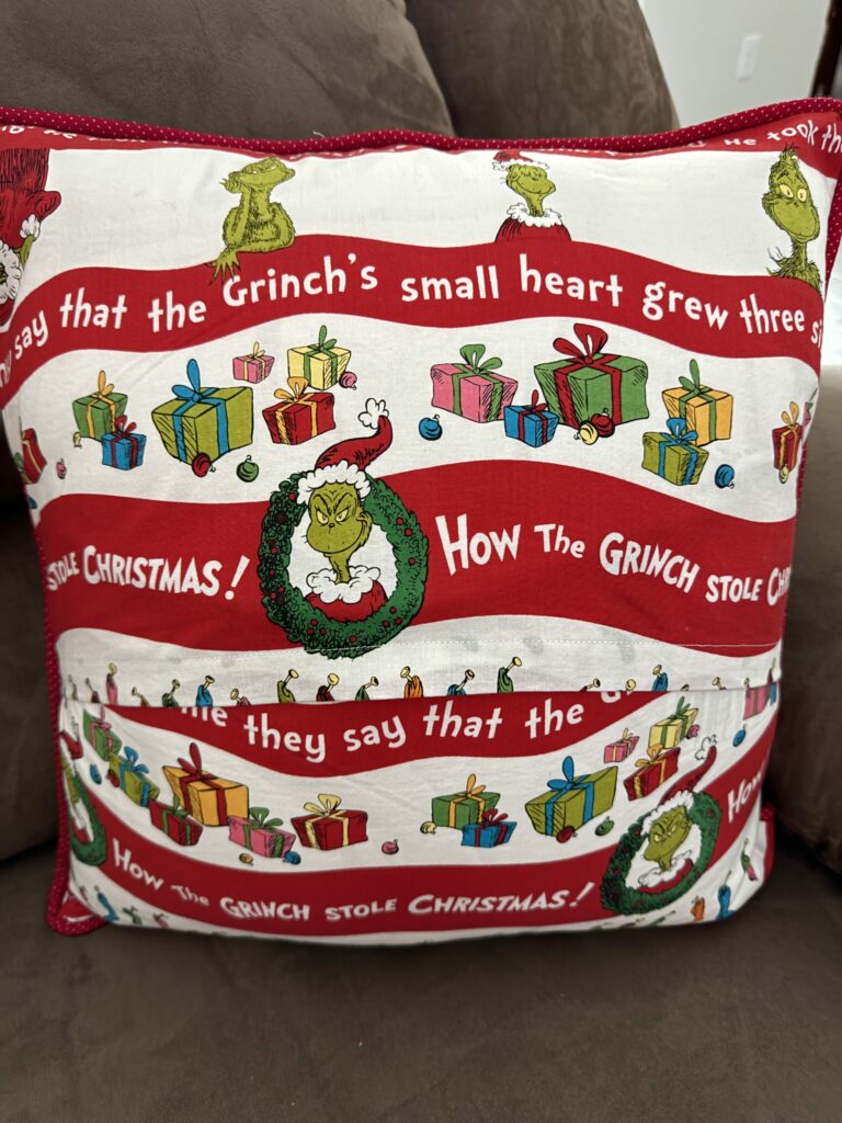 Pillow with red & white dot piping back side