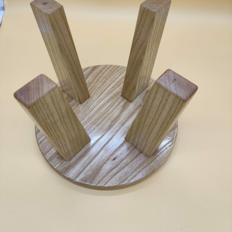 Bottom detail, natural stool 4.