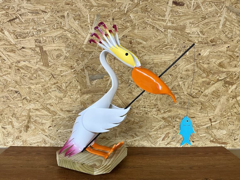 pelican fishing sitting 3