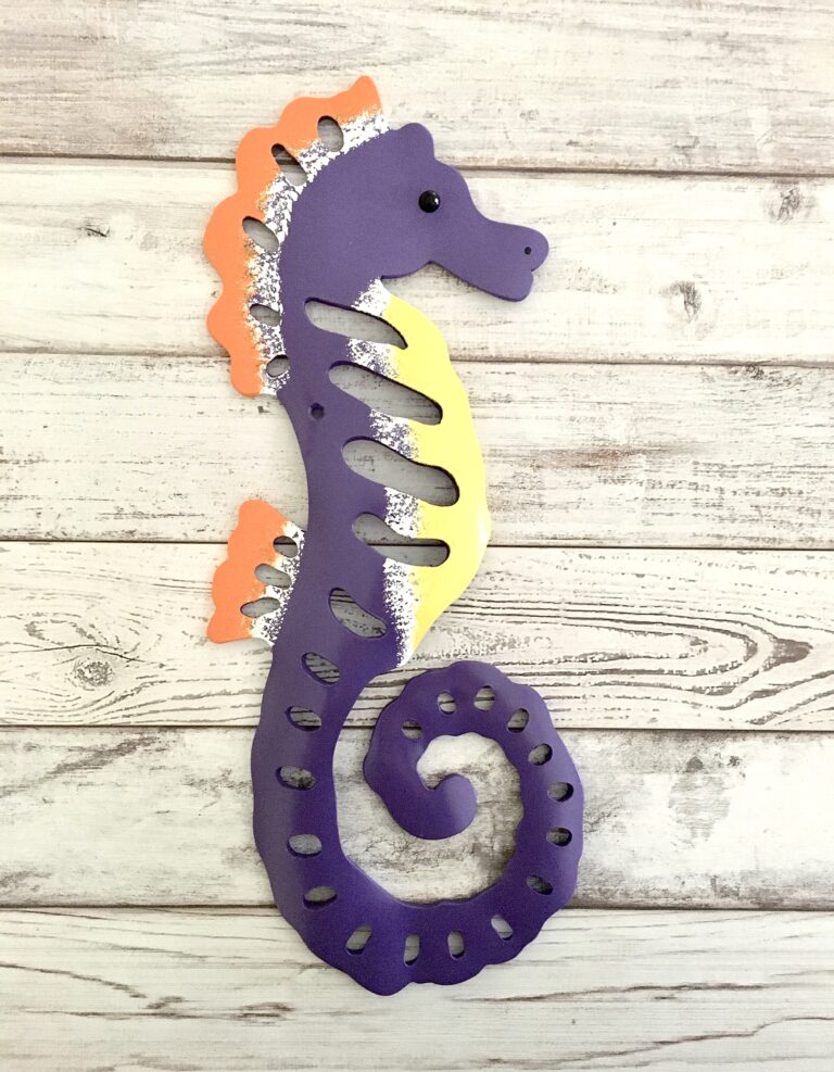 seahorse closed cut 2