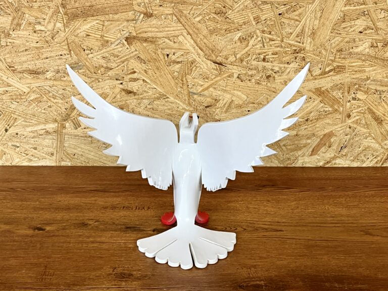 white dove 3