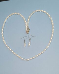 Pearls Offset Crystal Offsets
