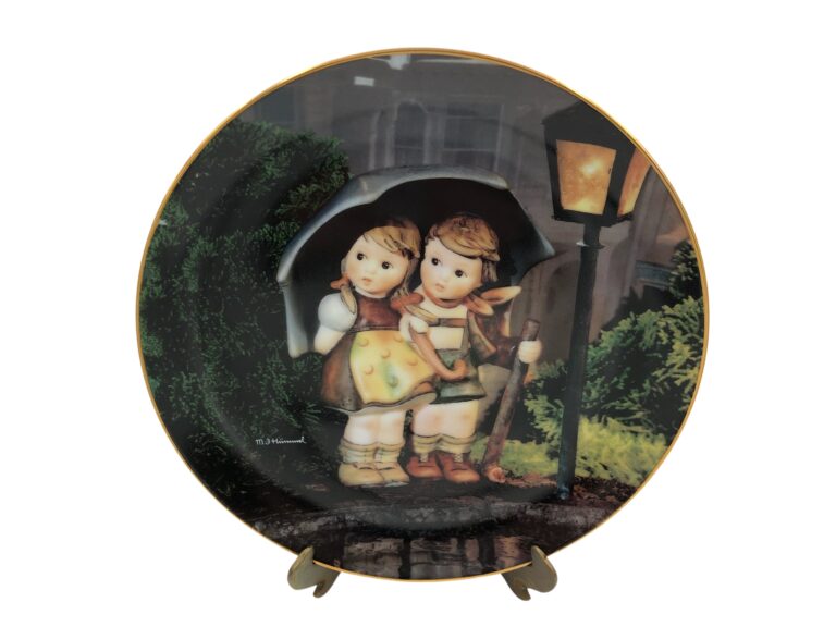 Image of Stormy Weather Décor Display Plate
