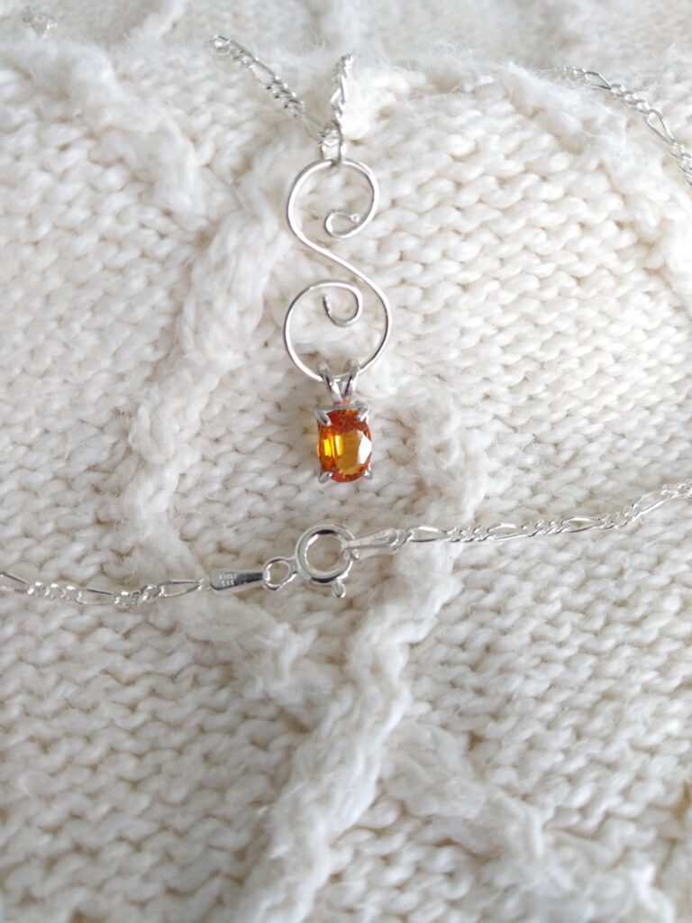 Sapphire Orange clasp