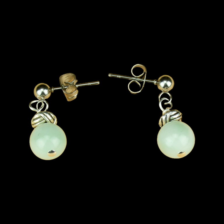 2609 Green Moonstone on black