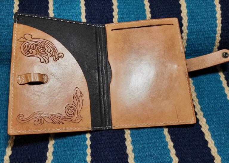 3 Notebook inside