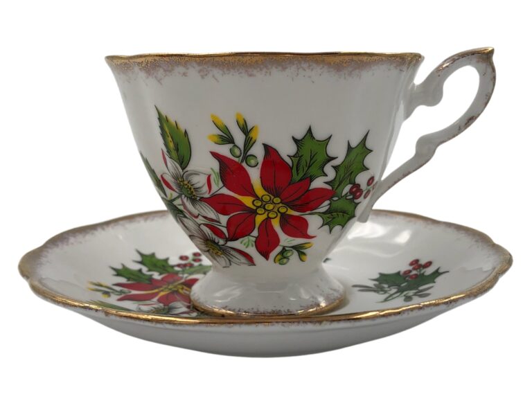 Teacup Saucer Poinsetta Royal Standard 2