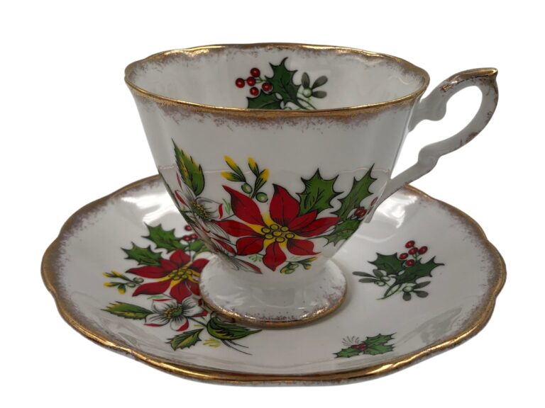 Teacup Saucer Poinsetta Royal Standard 3