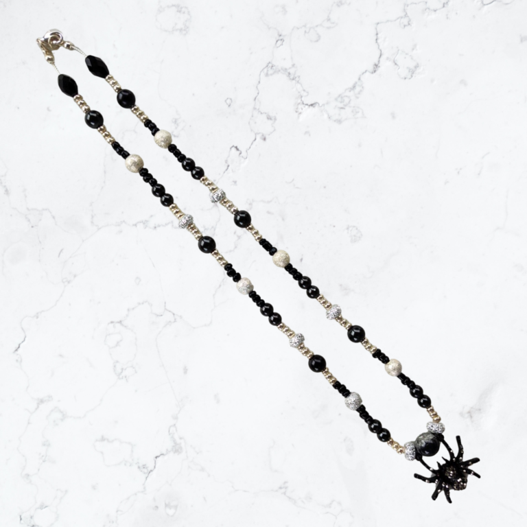 Black Spider Pendant Bead Necklace 18 20 in