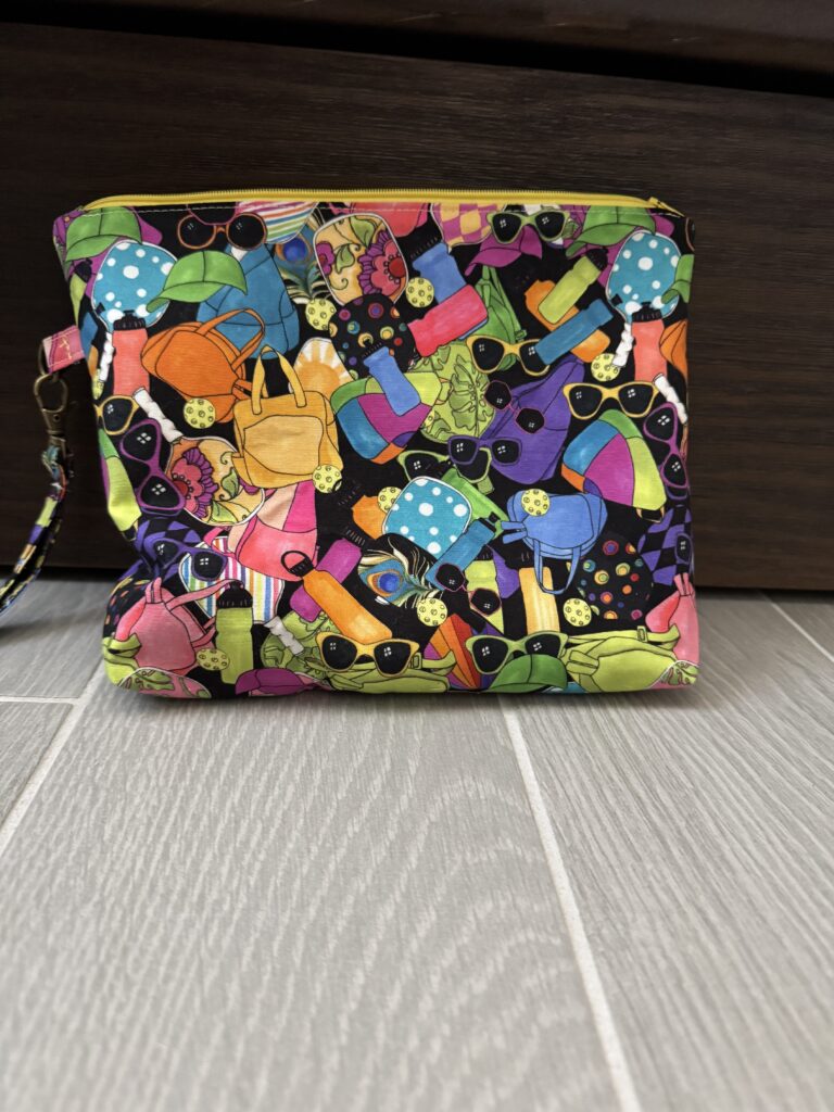 Medium Pickleball bag w/yellow lining