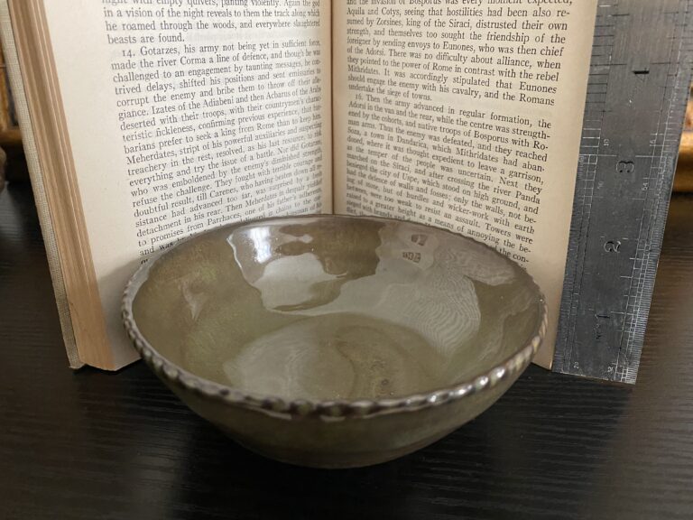 Chunks pottery bowl