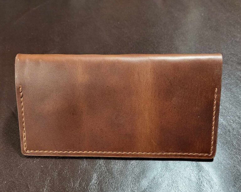 Roper Wallet Checkbook standing