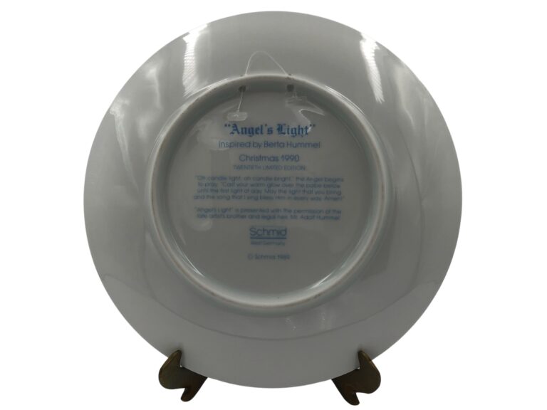Schmid Hummel Christmas Plate 2