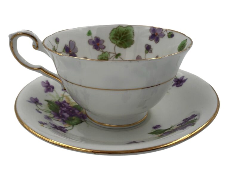 Tuscan Sweet Violet Teacup with Saucer 3