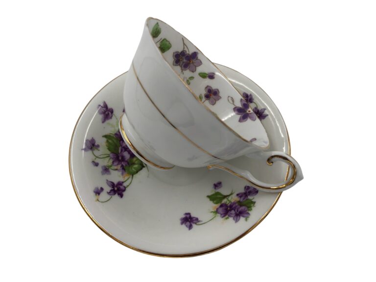 Tuscan Sweet Violet Teacup with Saucer 4