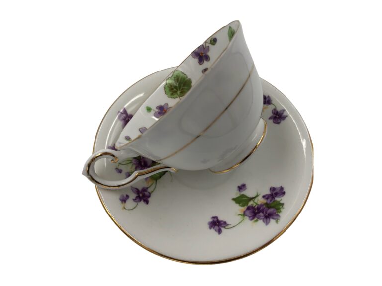 Tuscan Sweet Violet Teacup with Saucer 5
