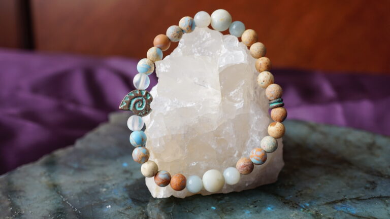 Beaded bracelet with copper shell