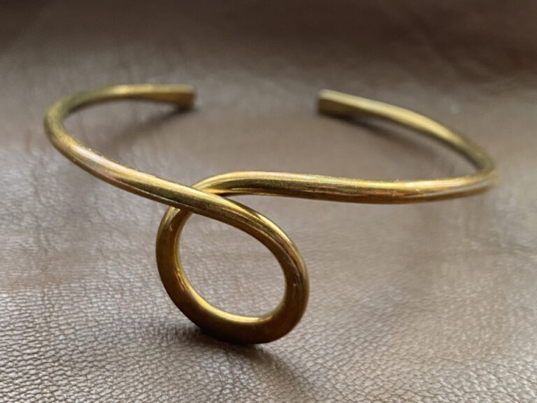 Loop Bracelet