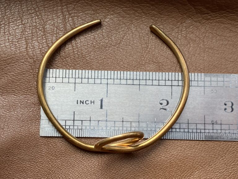 Loop Bracelet
