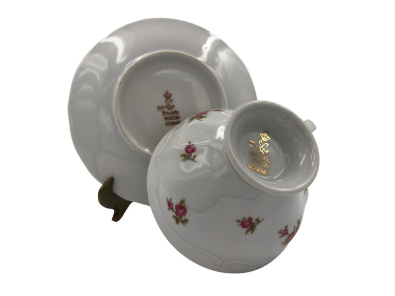 Bavaria Rose Bud Teacup And Saucer 3