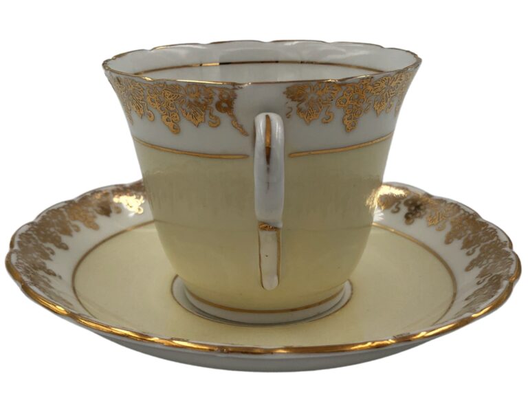Colclough Teacup Saucer 2