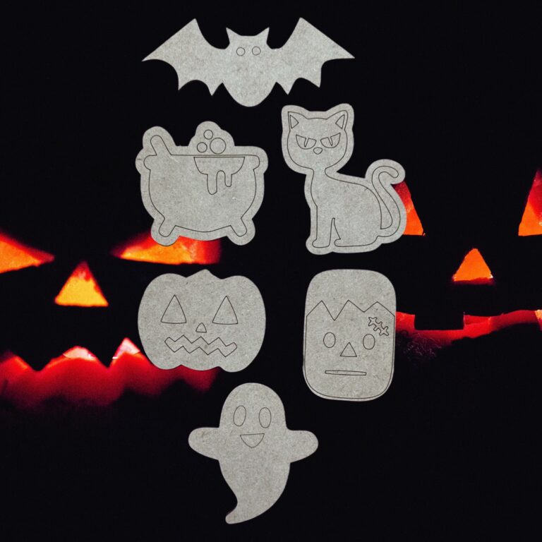 Halloween Magnet DIY Wood Craft Paint Kit Set of 6 Med Draftboard 4 avail