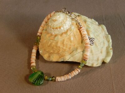 seashell bracelet with czech glass and natural shell beads